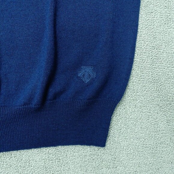 Descente 100% Wool sweater vest men size large Blue sleeveless fitted v-neck - Picture 2 of 7